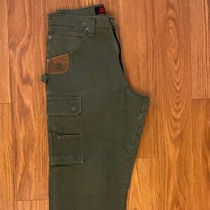 Men's Olive Wrangler Ripstop Cargo Pants